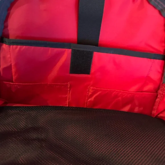 The north face double track wheeled travel bag suitcase